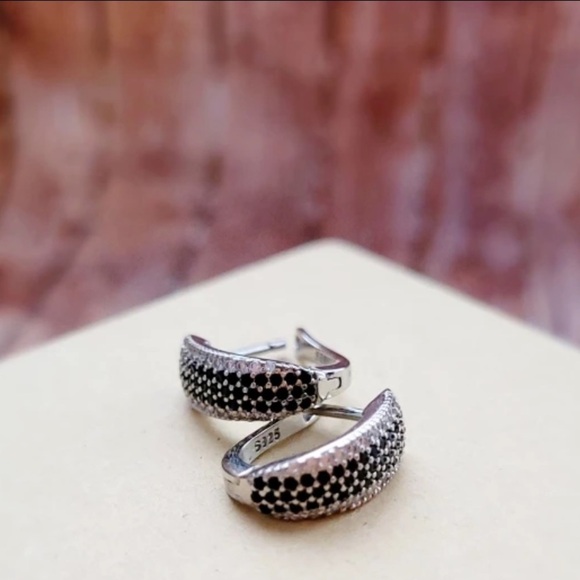 Sterling Silver Black Hoop Earring Simulated diamonds Black gothic Sparkly - Picture 5 of 15